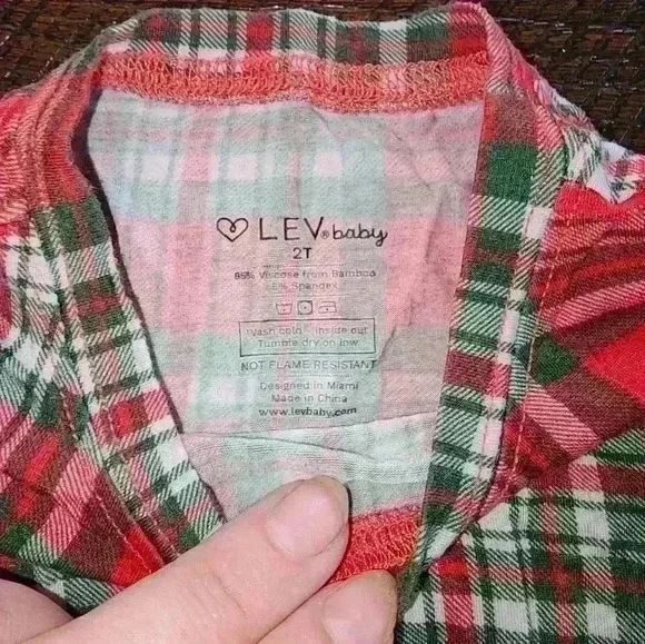 Lev Baby Christmas plaid Noelle print 2t pjs - Picture 2 of 3